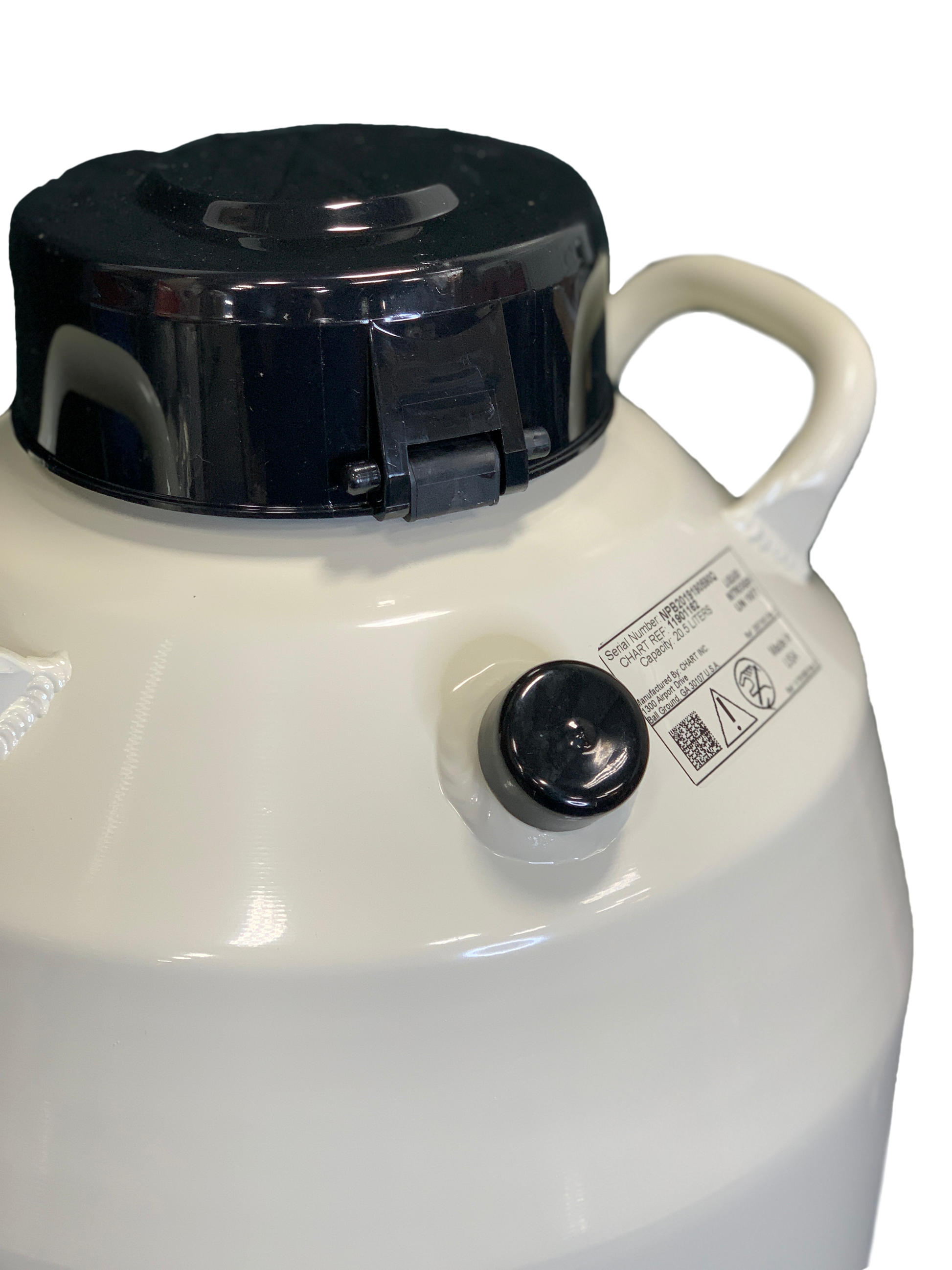 Close-up of the Chart/MVE MVE XC 20 Signature liquid nitrogen tank, top-selling worldwide, holding 660 straws or 20 weeks semen storage, featuring a black lid, side handles, valve, warning label, and a five-year vacuum warranty.